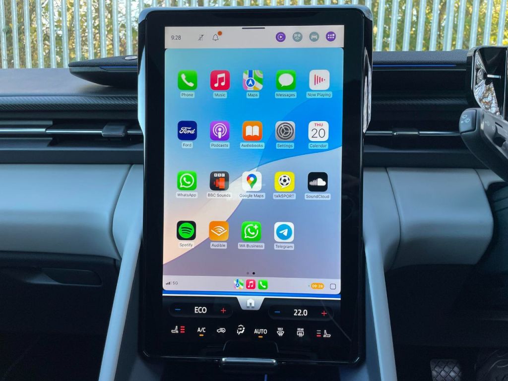 Used Ford Explorer 2024 for sale - 76641972: Photo 67