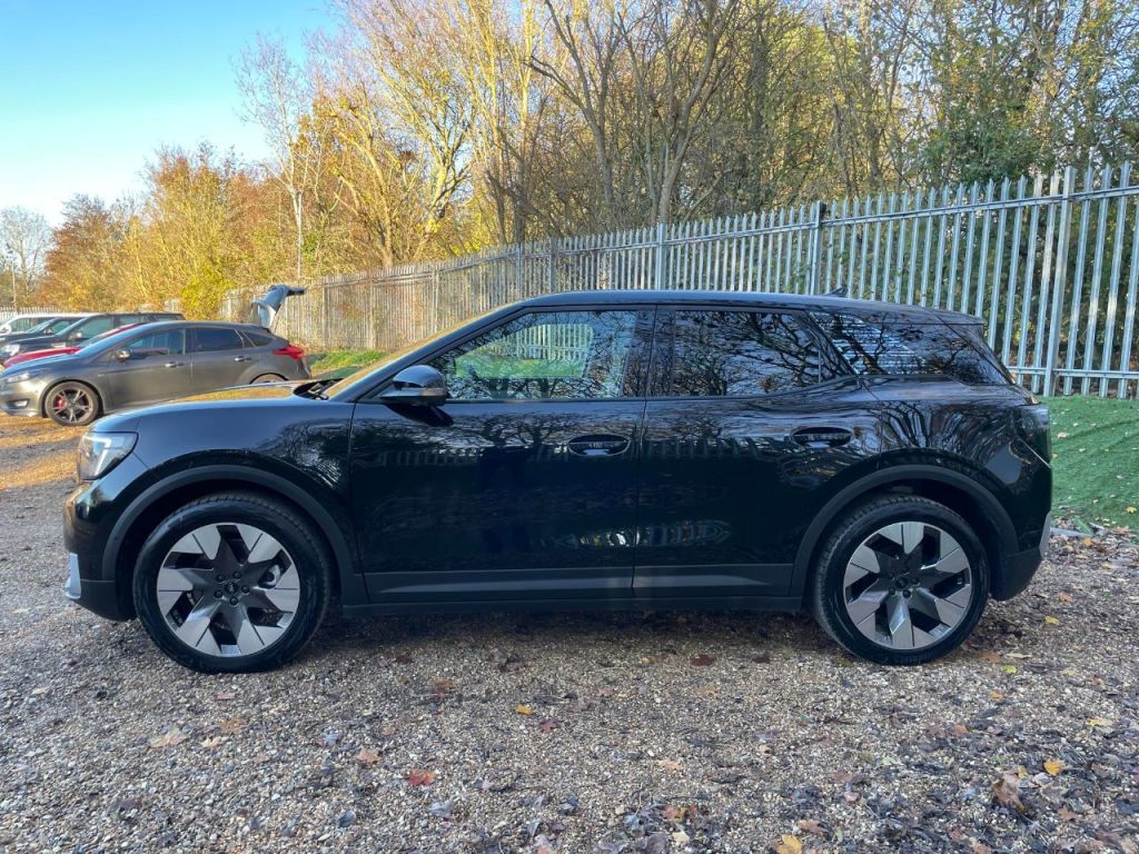 Used Ford Explorer 2024 for sale - 76641972: Photo 8