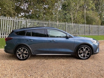 Used Ford Focus 2024 for sale - 76576808: Photo