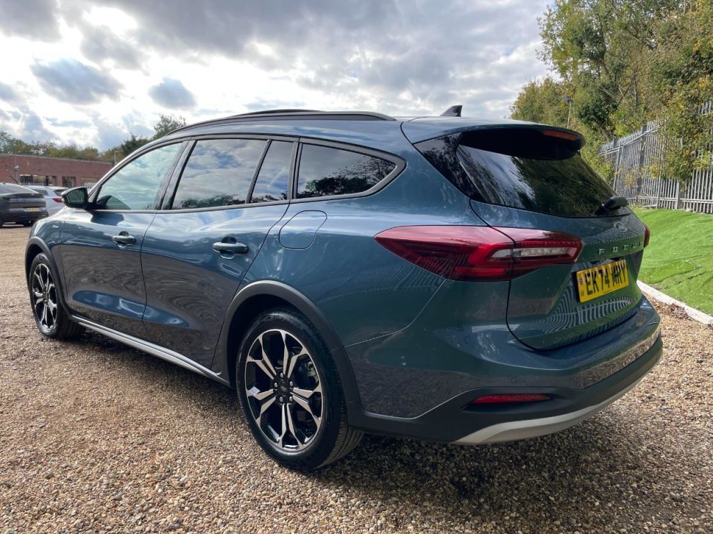 Used Ford Focus 2024 for sale - 76576808: Photo 7