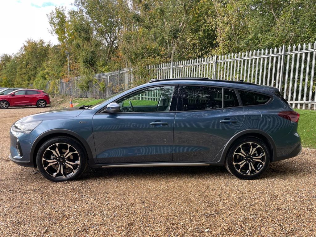 Used Ford Focus 2024 for sale - 76576808: Photo 8