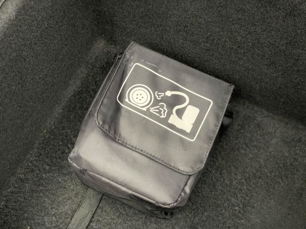 Used Jaguar F-Type 2021 for sale - 76576795: Photo 19