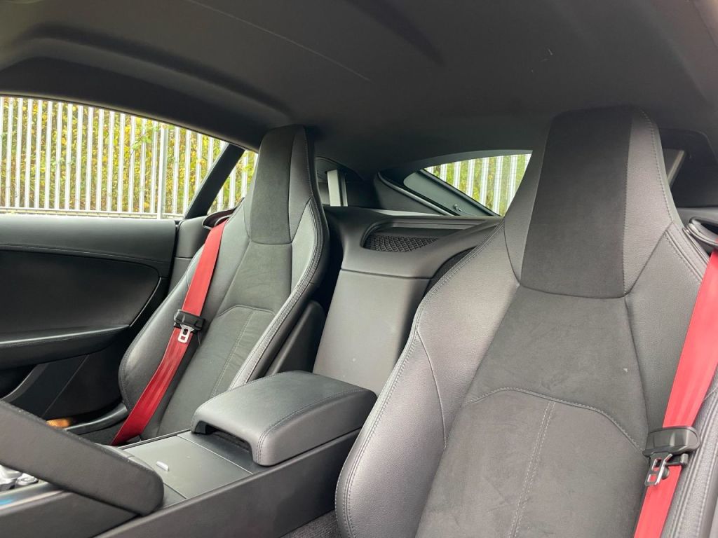 Used Jaguar F-Type 2021 for sale - 76576795: Photo 26