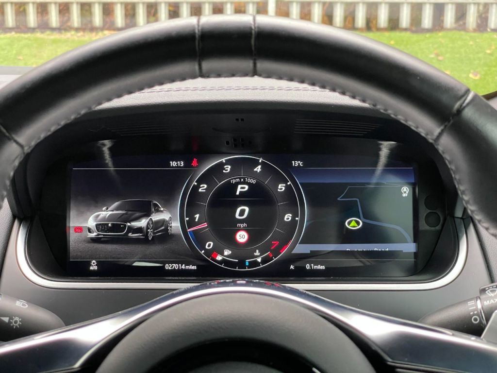 Used Jaguar F-Type 2021 for sale - 76576795: Photo 39