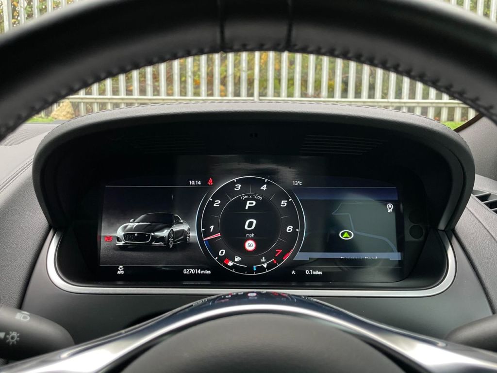 Used Jaguar F-Type 2021 for sale - 76576795: Photo 40