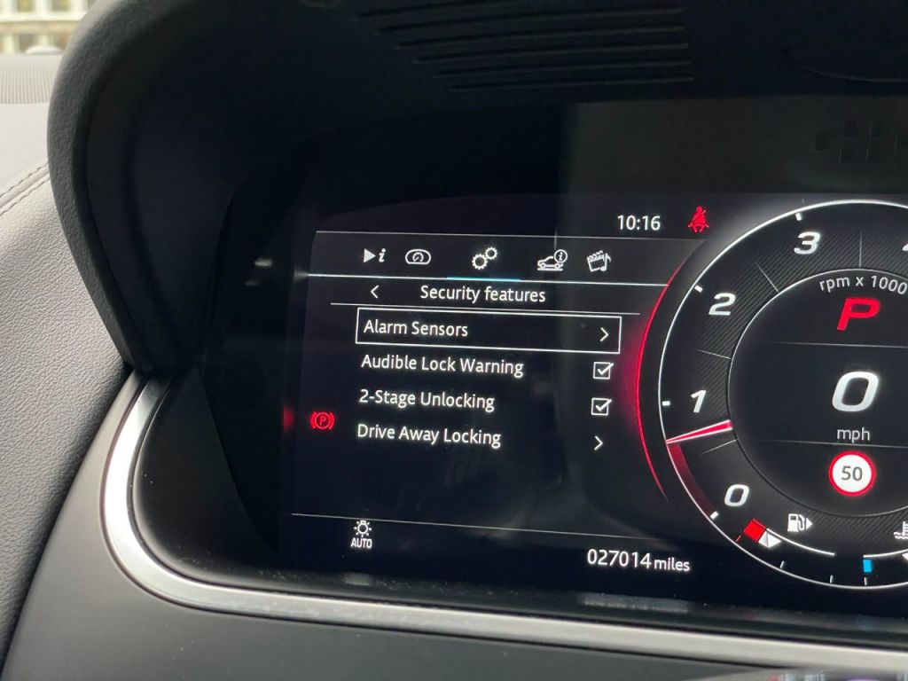 Used Jaguar F-Type 2021 for sale - 76576795: Photo 45