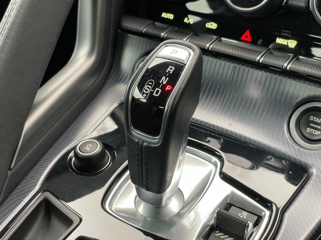 Used Jaguar F-Type 2021 for sale - 76576795: Photo 52