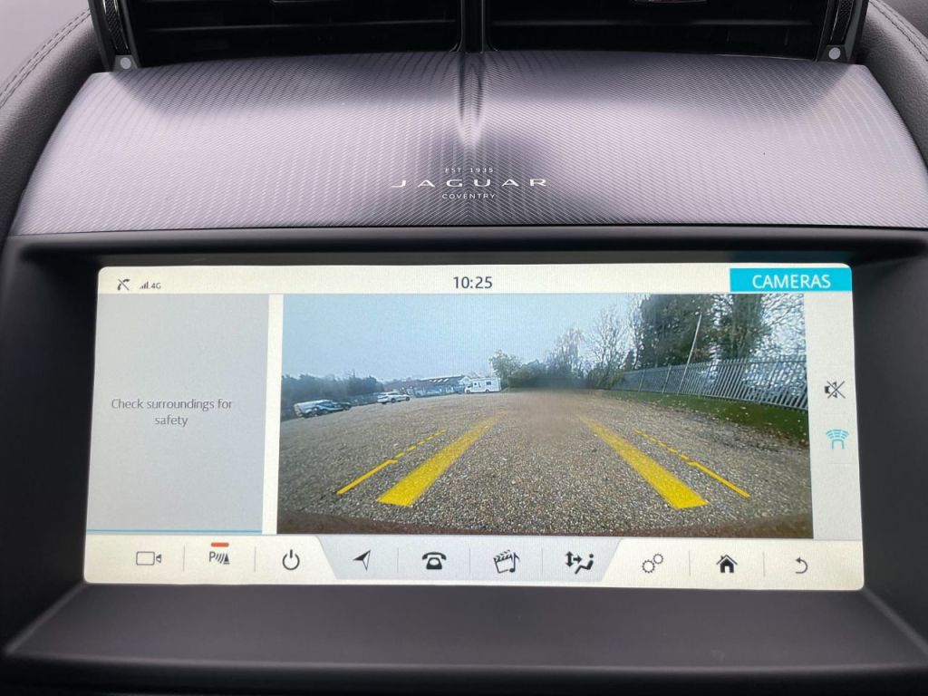 Used Jaguar F-Type 2021 for sale - 76576795: Photo 62