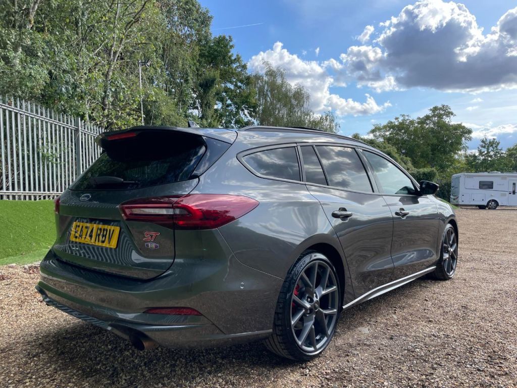 Used Ford Focus 2024 for sale - 76576765: Photo 5