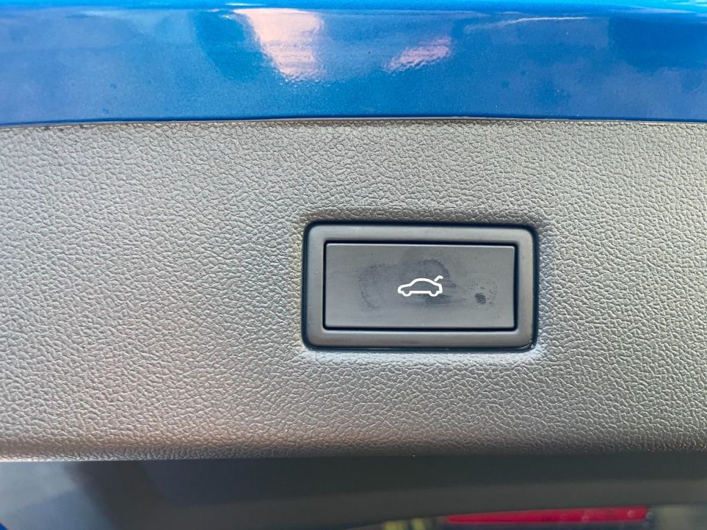 Used Ford Explorer 2024 for sale - 76918866: Photo 23