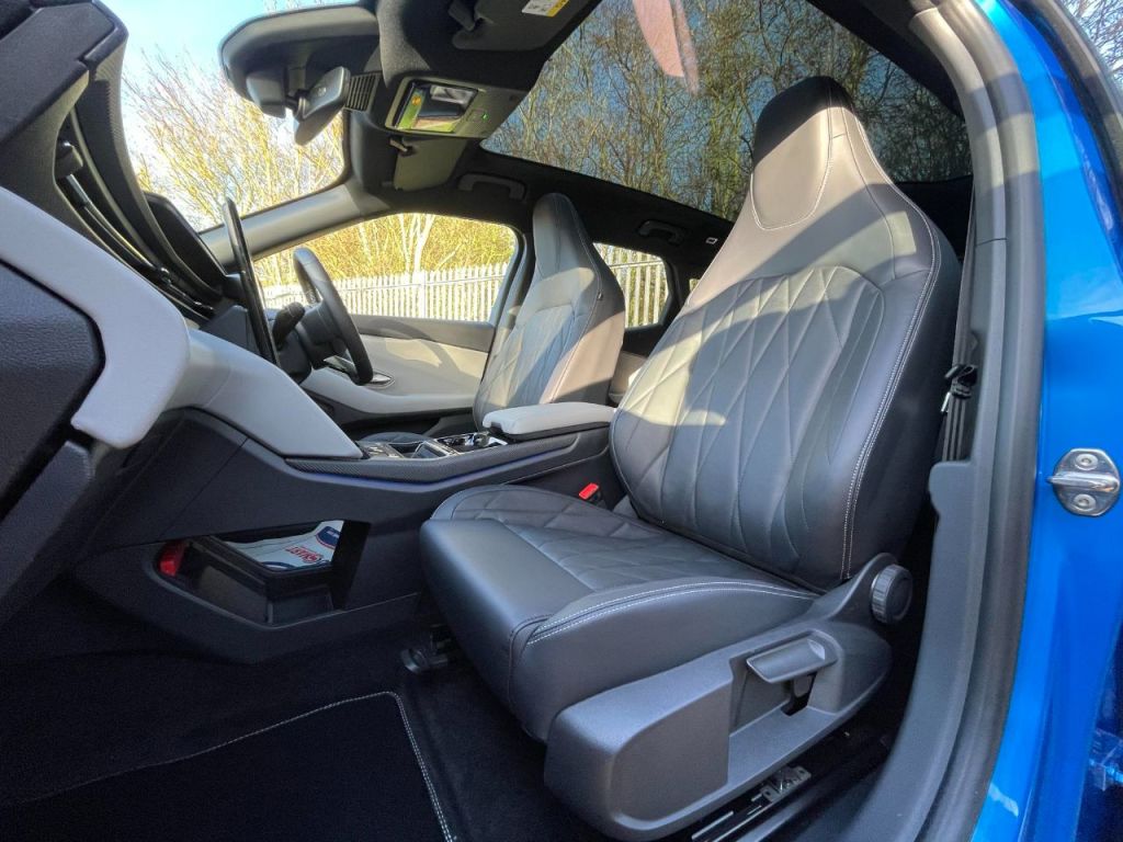 Used Ford Explorer 2024 for sale - 76918866: Photo 24