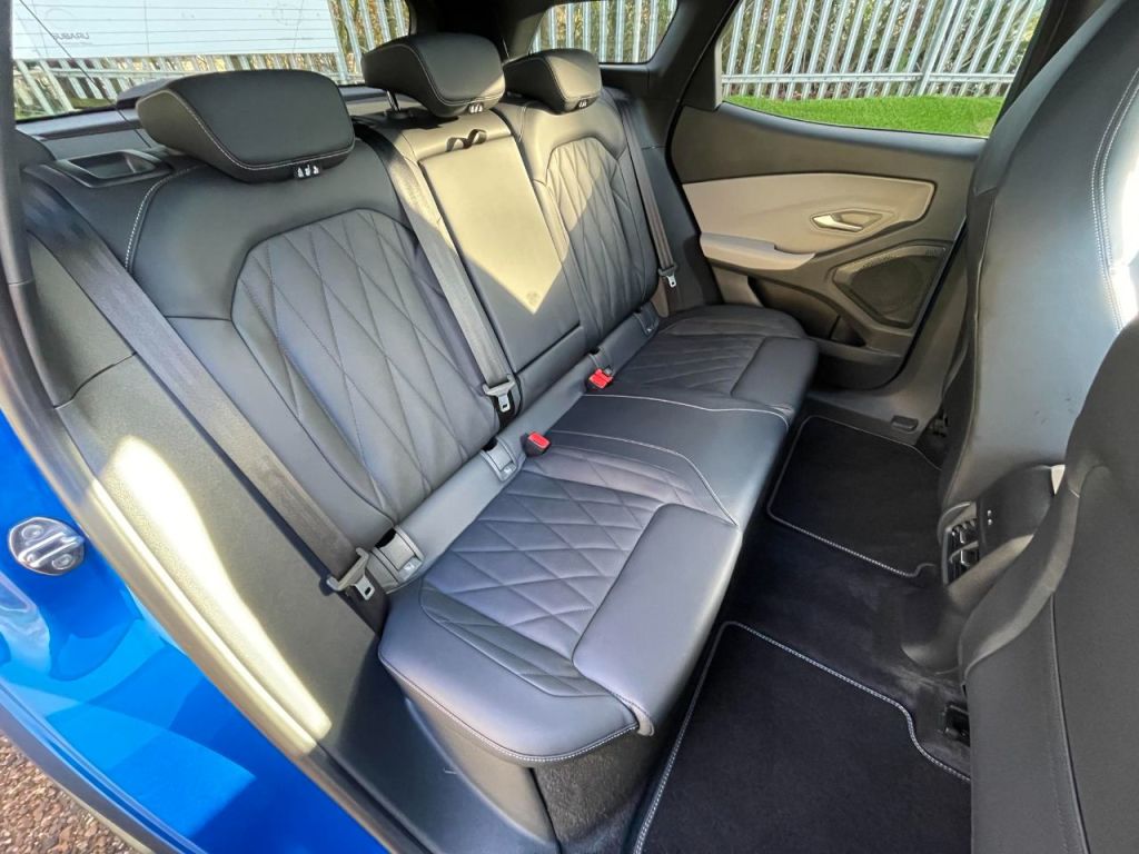 Used Ford Explorer 2024 for sale - 76918866: Photo 26