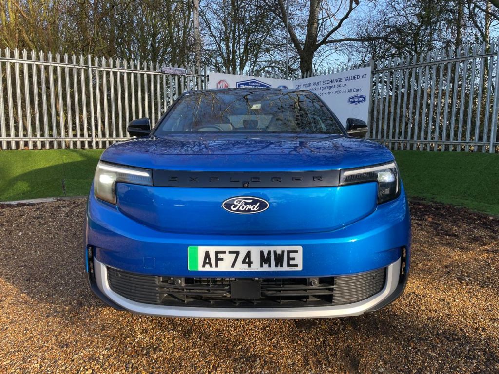 Used Ford Explorer 2024 for sale - 76918866: Photo 3