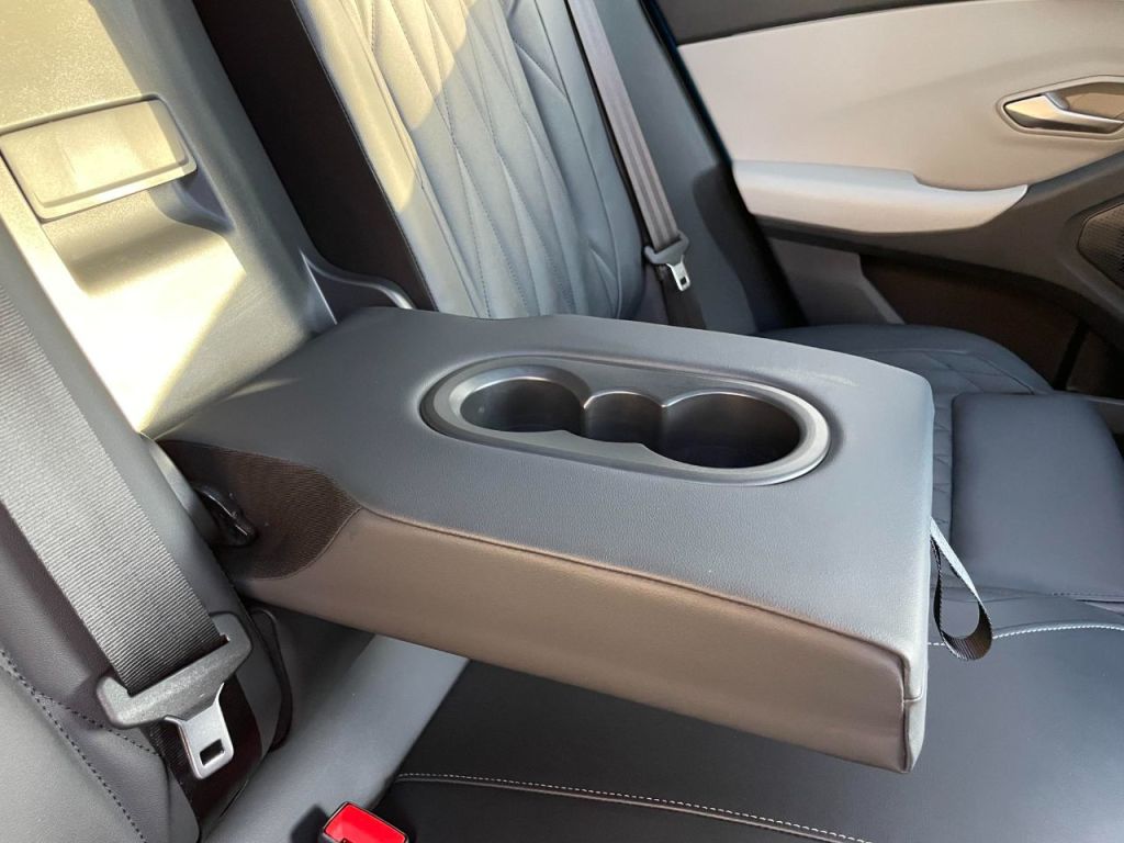 Used Ford Explorer 2024 for sale - 76918866: Photo 30