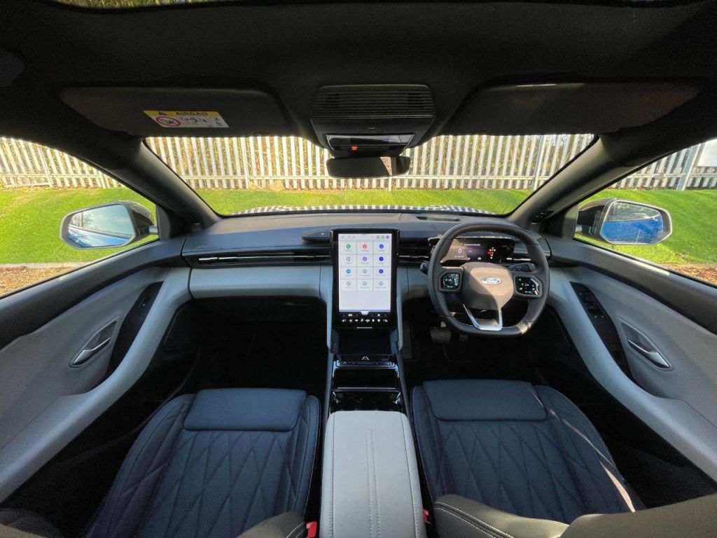 Used Ford Explorer 2024 for sale - 76918866: Photo 38