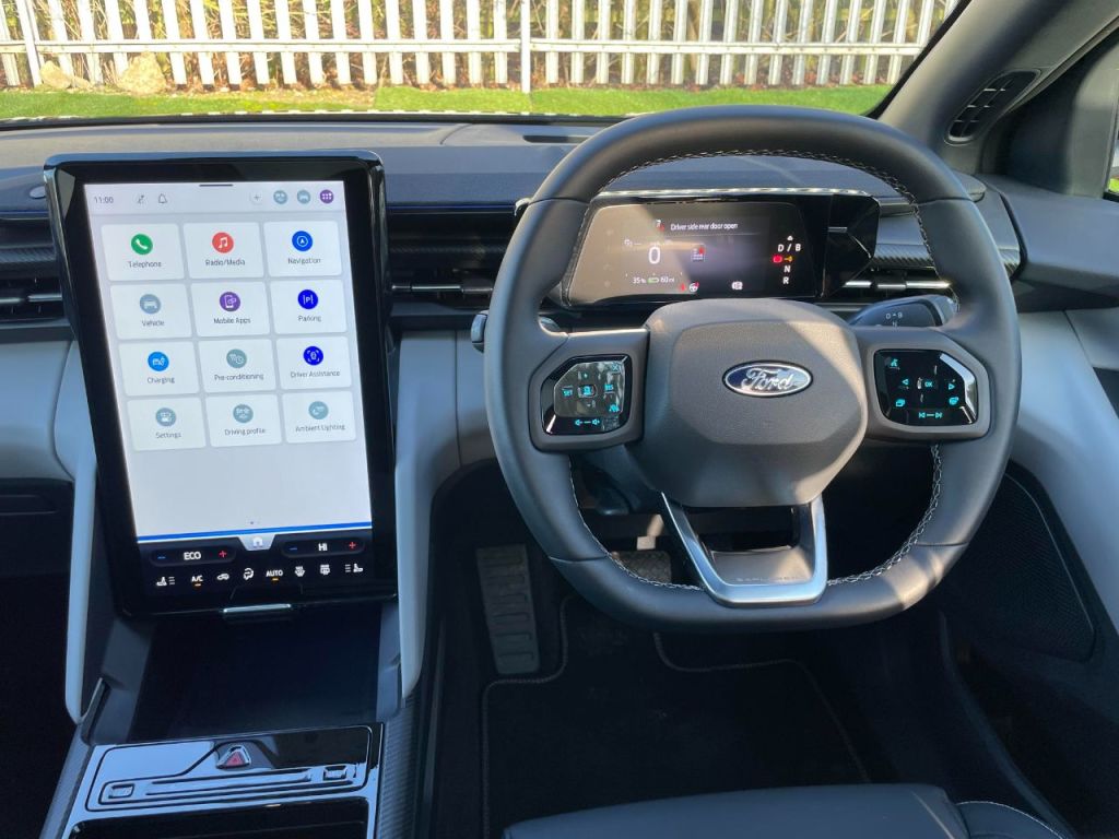 Used Ford Explorer 2024 for sale - 76918866: Photo 40