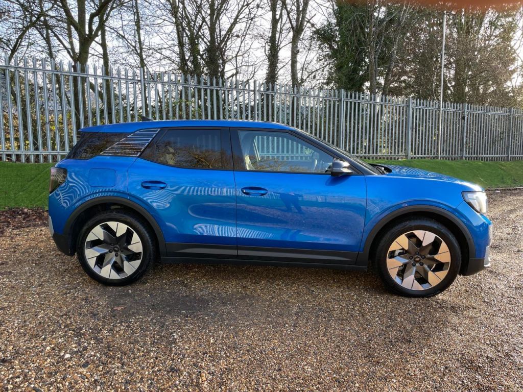 Used Ford Explorer 2024 for sale - 76918866: Photo 5