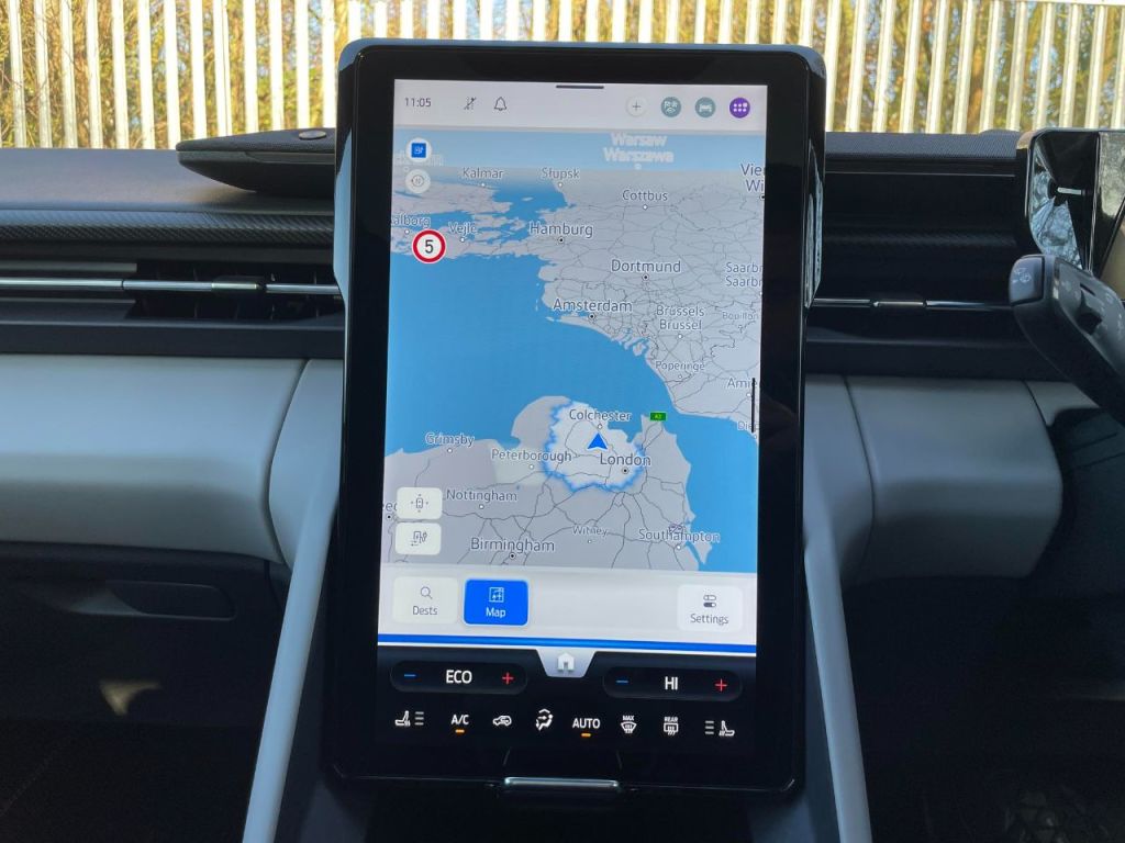 Used Ford Explorer 2024 for sale - 76918866: Photo 51