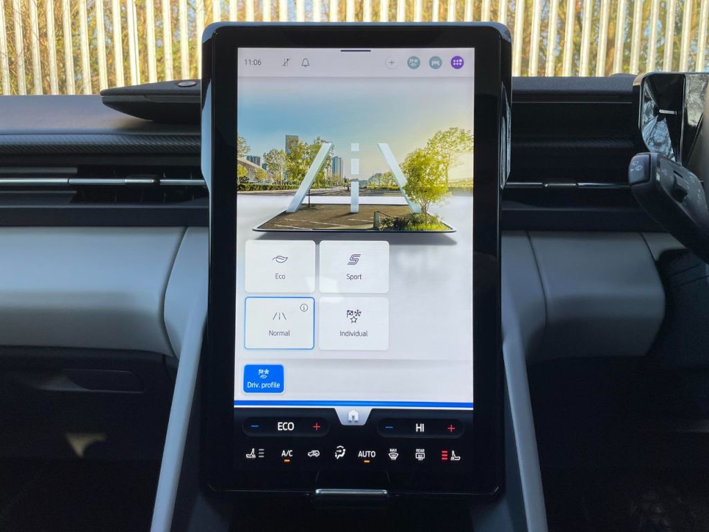 Used Ford Explorer 2024 for sale - 76918866: Photo 58