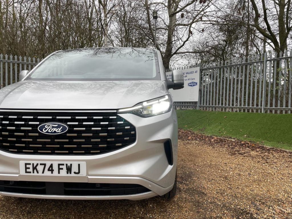 Used Ford Tourneo Custom 2024 for sale - 76891918: Photo 11