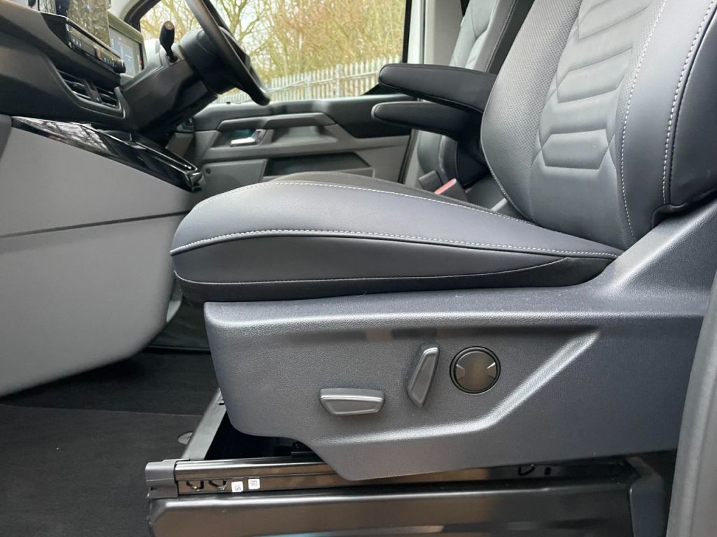 Used Ford Tourneo Custom 2024 for sale - 76891918: Photo 37