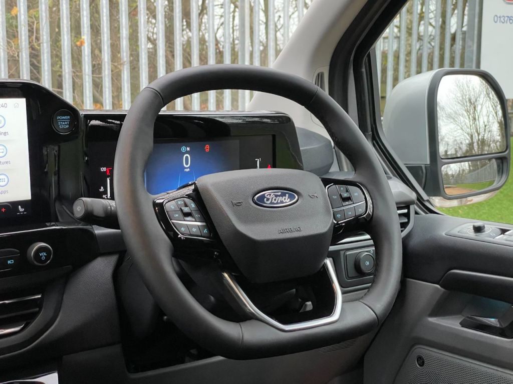 Used Ford Tourneo Custom 2024 for sale - 76891918: Photo 54