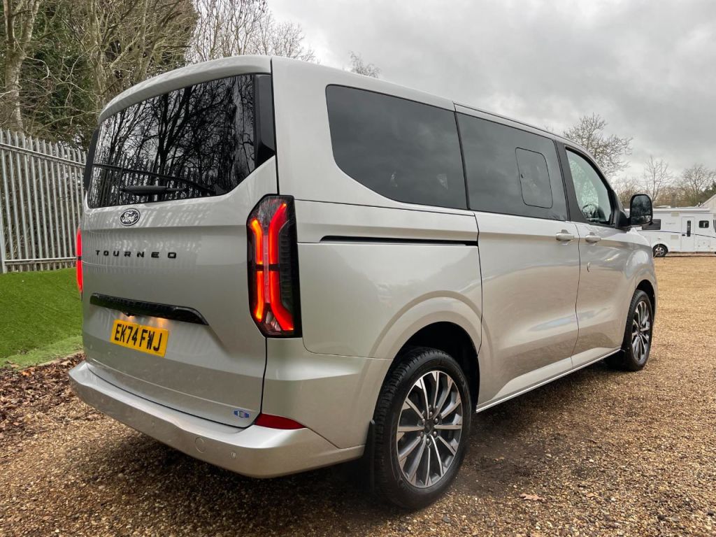 Used Ford Tourneo Custom 2024 for sale - 76891918: Photo 6