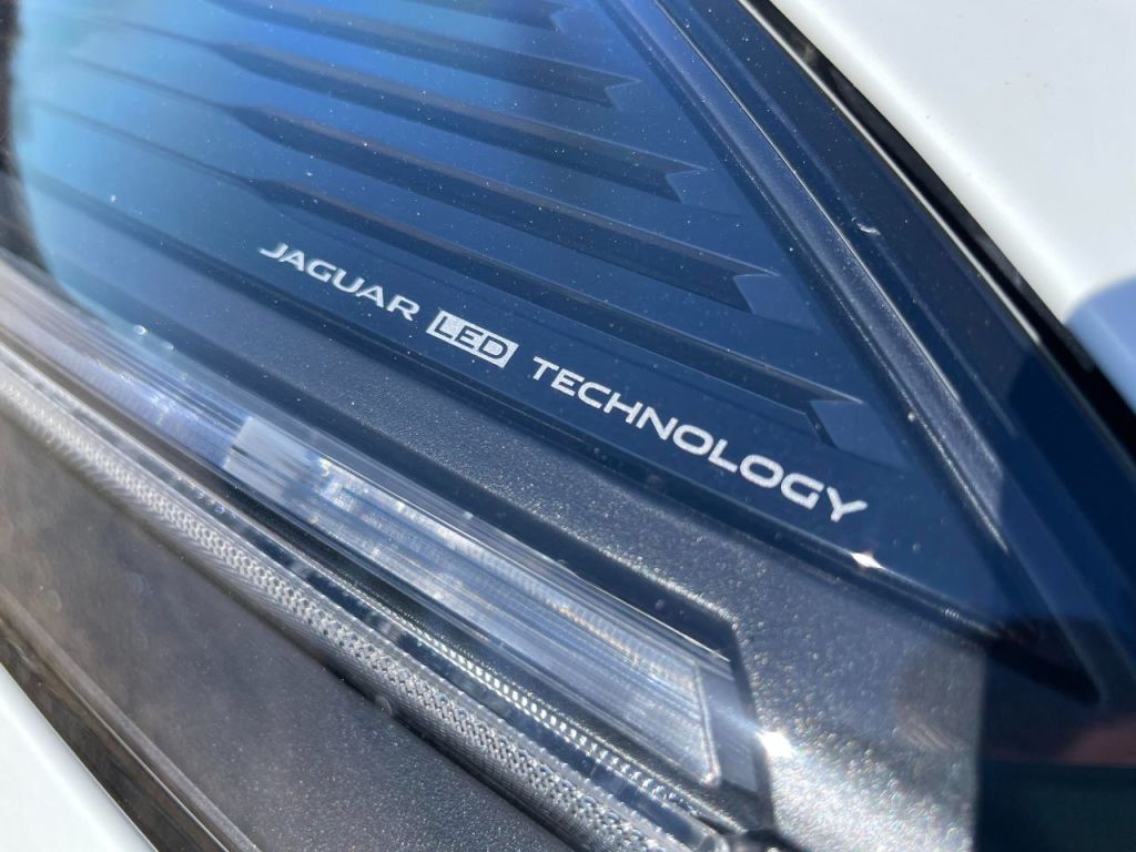 Used Jaguar F-Type 2017 for sale - 76576785: Photo 12