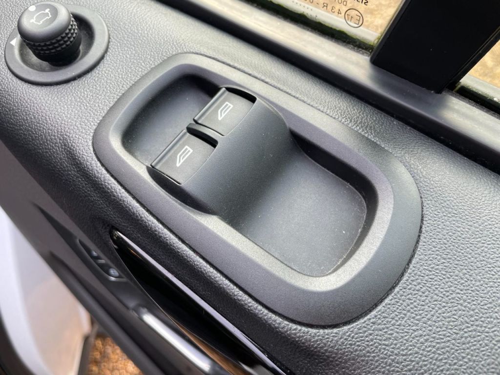 Used Ford Transit Custom 2021 for sale - 77327535: Photo 28