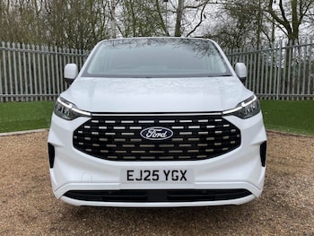 Used Ford Tourneo Custom 2025 for sale - 77774916: Photo