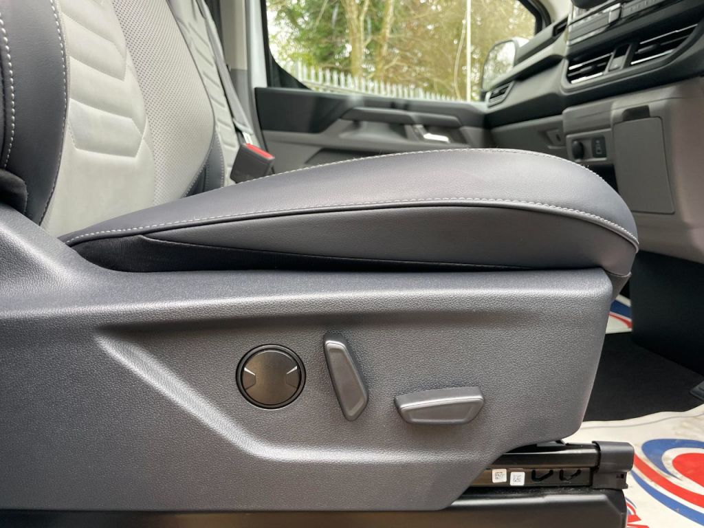 Used Ford Tourneo Custom 2025 for sale - 77774916: Photo 44