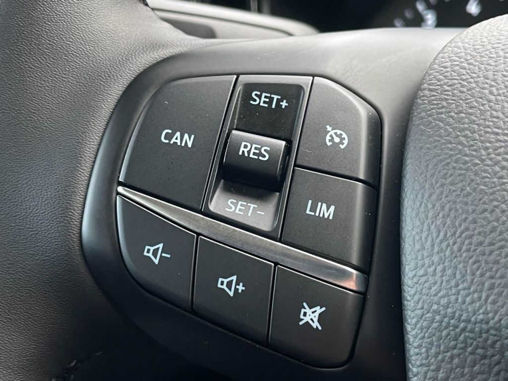 Used Ford Focus 2024 for sale - 76961735: Photo 37