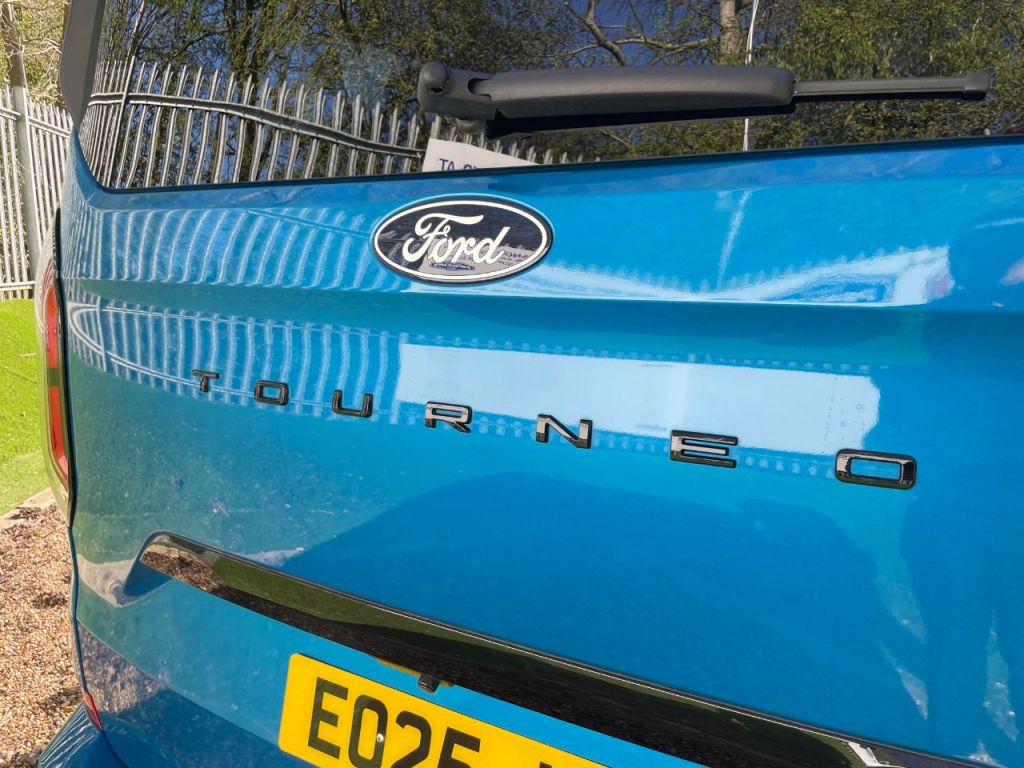 Used Ford Tourneo Custom 2025 for sale - 77919266: Photo 17