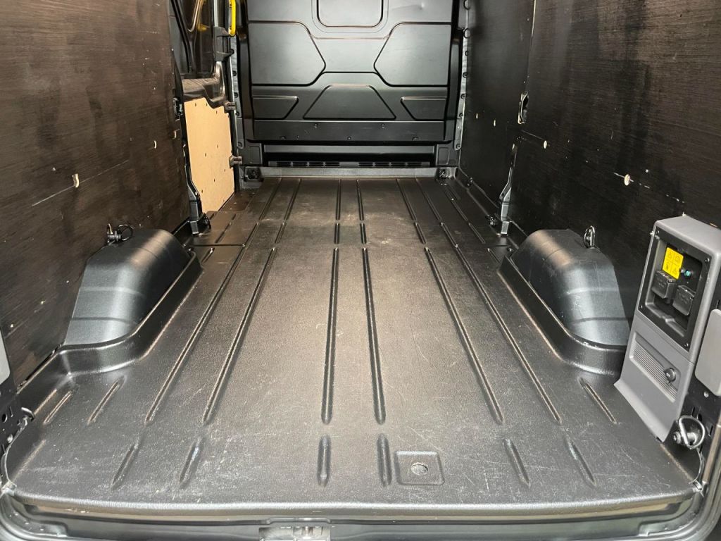 Used Ford Transit 2023 for sale - 76590648: Photo 25