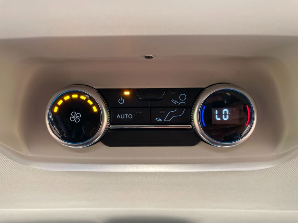 Used Ford Tourneo Custom 2024 for sale - 76895941: Photo 29