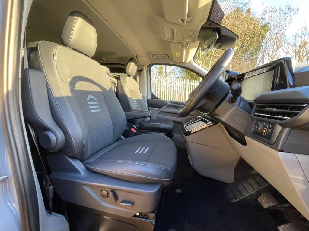 Used Ford Tourneo Custom 2024 for sale - 76895941: Photo 30