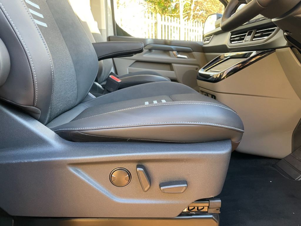 Used Ford Tourneo Custom 2024 for sale - 76895941: Photo 32