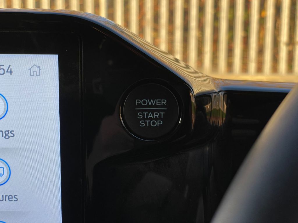 Used Ford Tourneo Custom 2024 for sale - 76895941: Photo 43