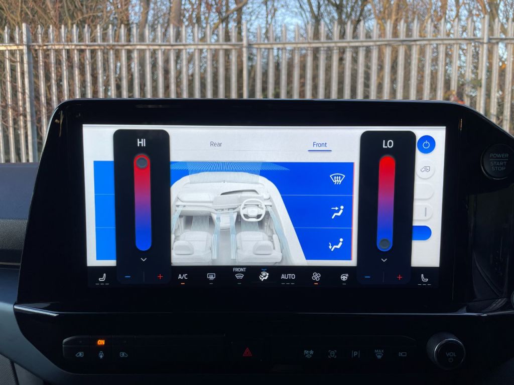 Used Ford Tourneo Custom 2024 for sale - 76895941: Photo 65