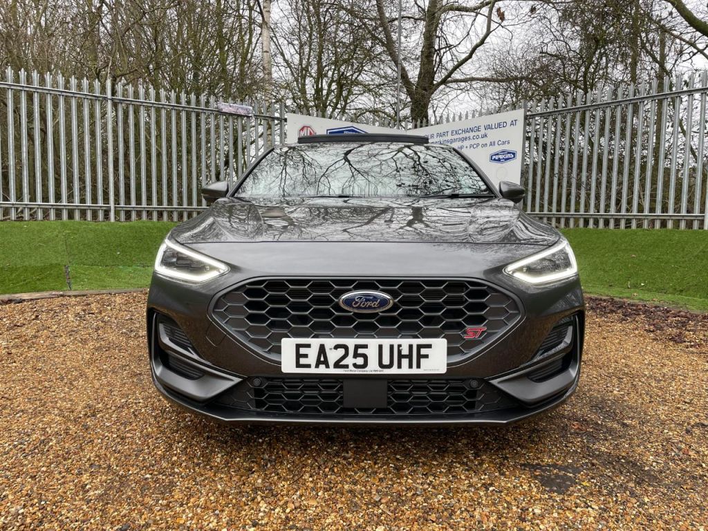 Used Ford Focus 2025 for sale - 77161320: Photo 2