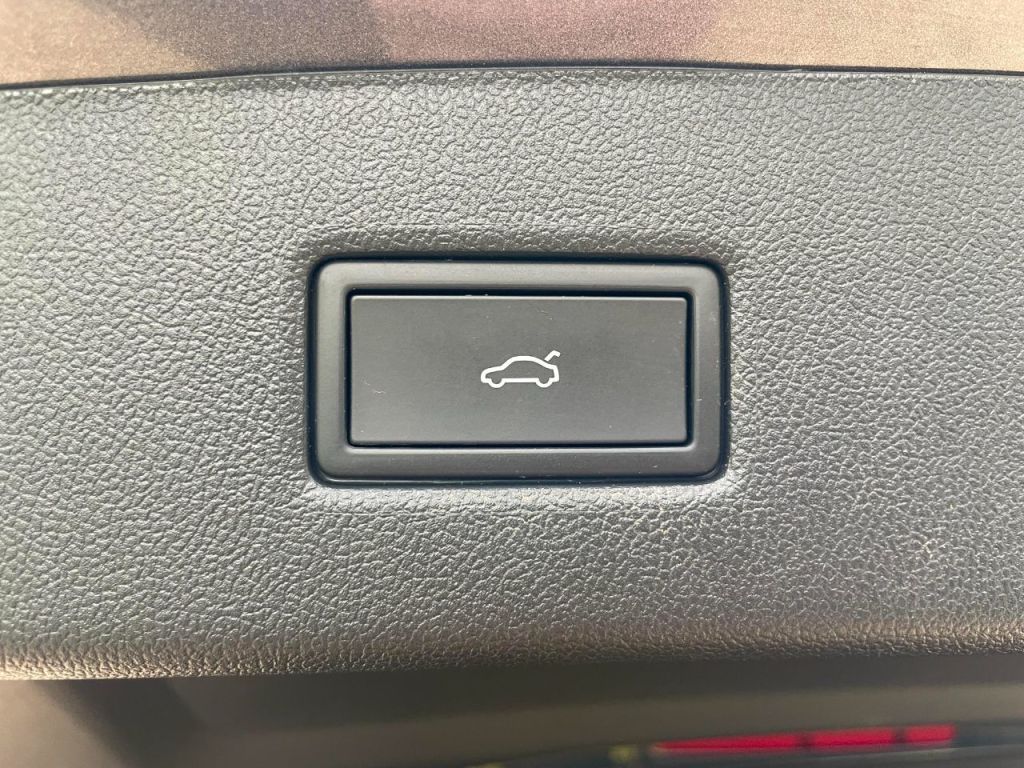 Used Ford Explorer 2025 for sale - 77878744: Photo 21