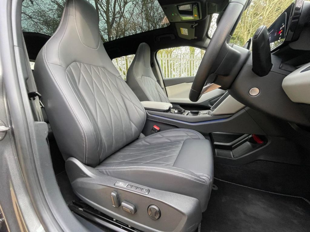 Used Ford Explorer 2025 for sale - 77878744: Photo 28