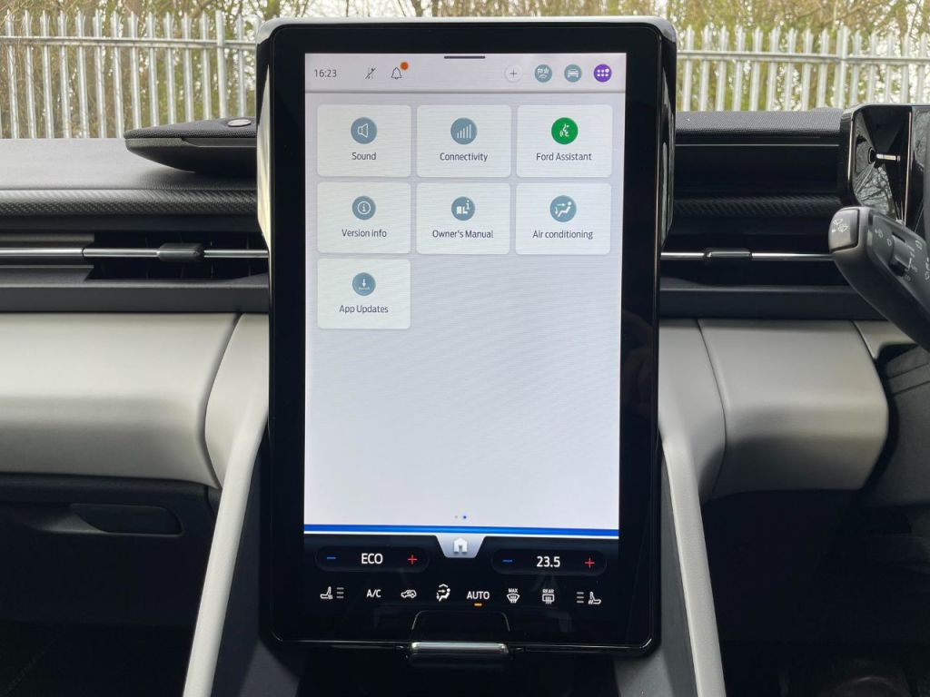 Used Ford Explorer 2025 for sale - 77878744: Photo 60