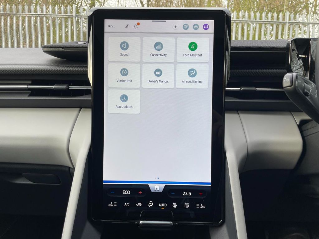 Used Ford Explorer 2025 for sale - 77878744: Photo 61