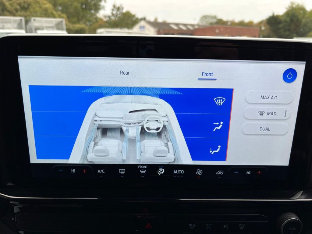 Used Ford Tourneo Custom 2024 for sale - 78015883: Photo 14