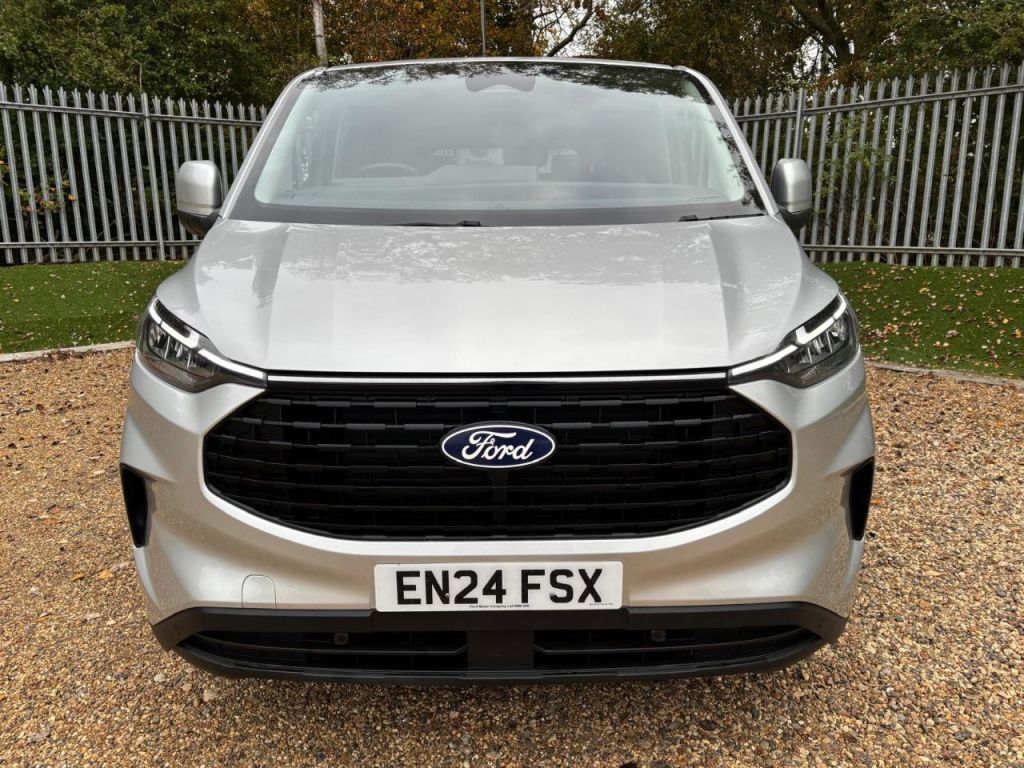 Used Ford Tourneo Custom 2024 for sale - 78015883: Photo 2