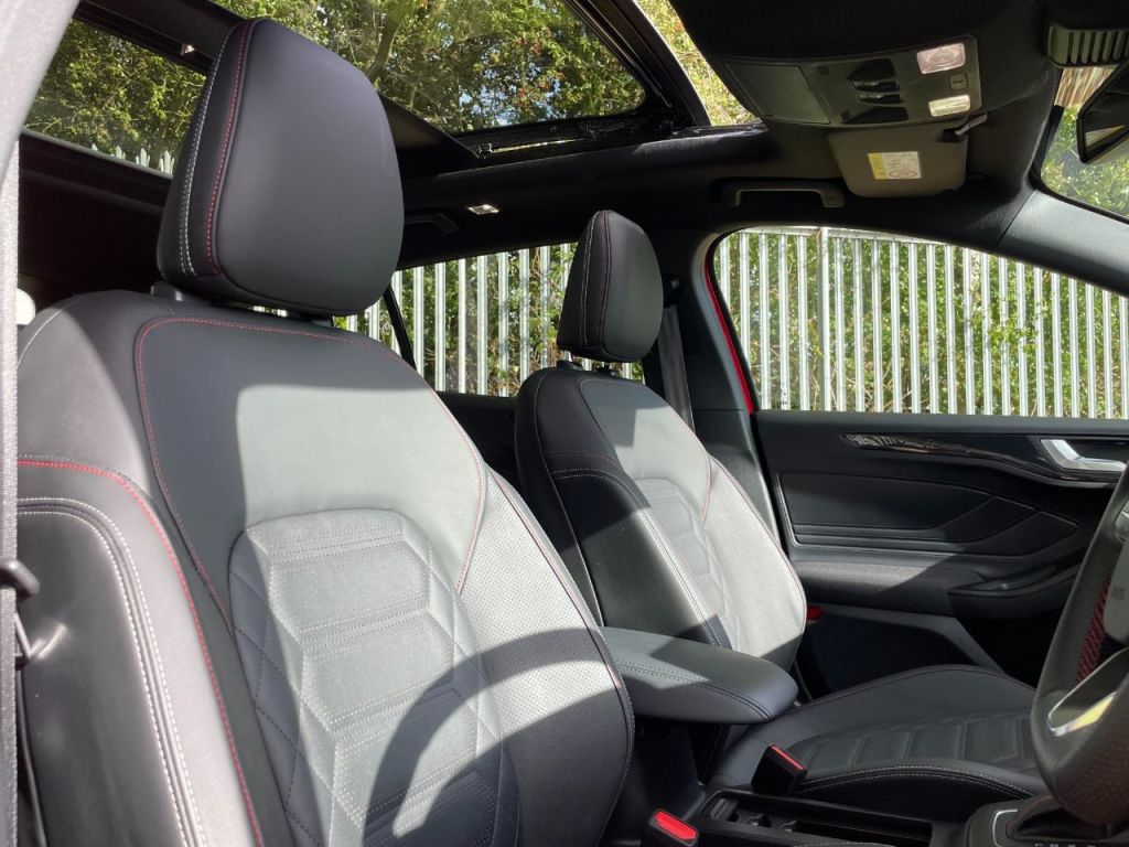 Used Ford Focus 2024 for sale - 76576792: Photo 33