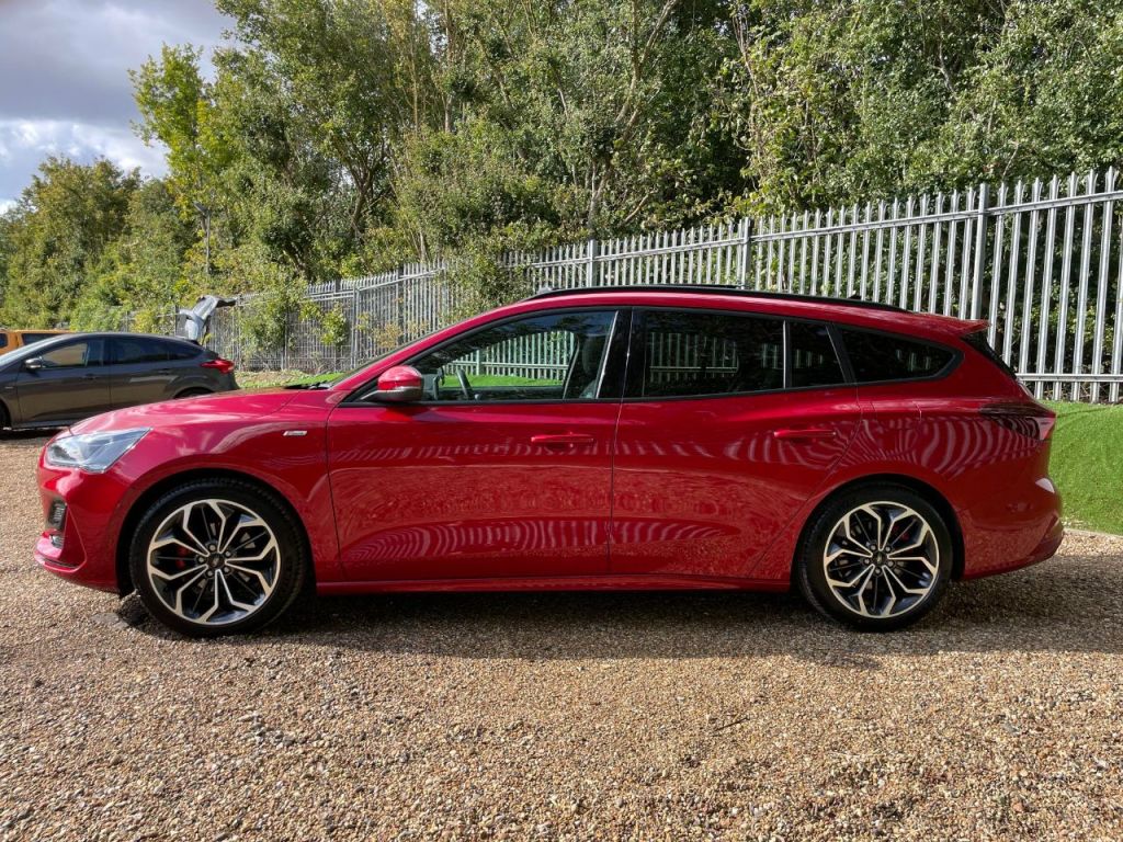 Used Ford Focus 2024 for sale - 76576792: Photo 8