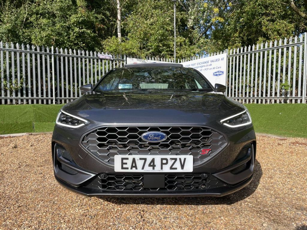 Used Ford Focus 2024 for sale - 77845100: Photo 2