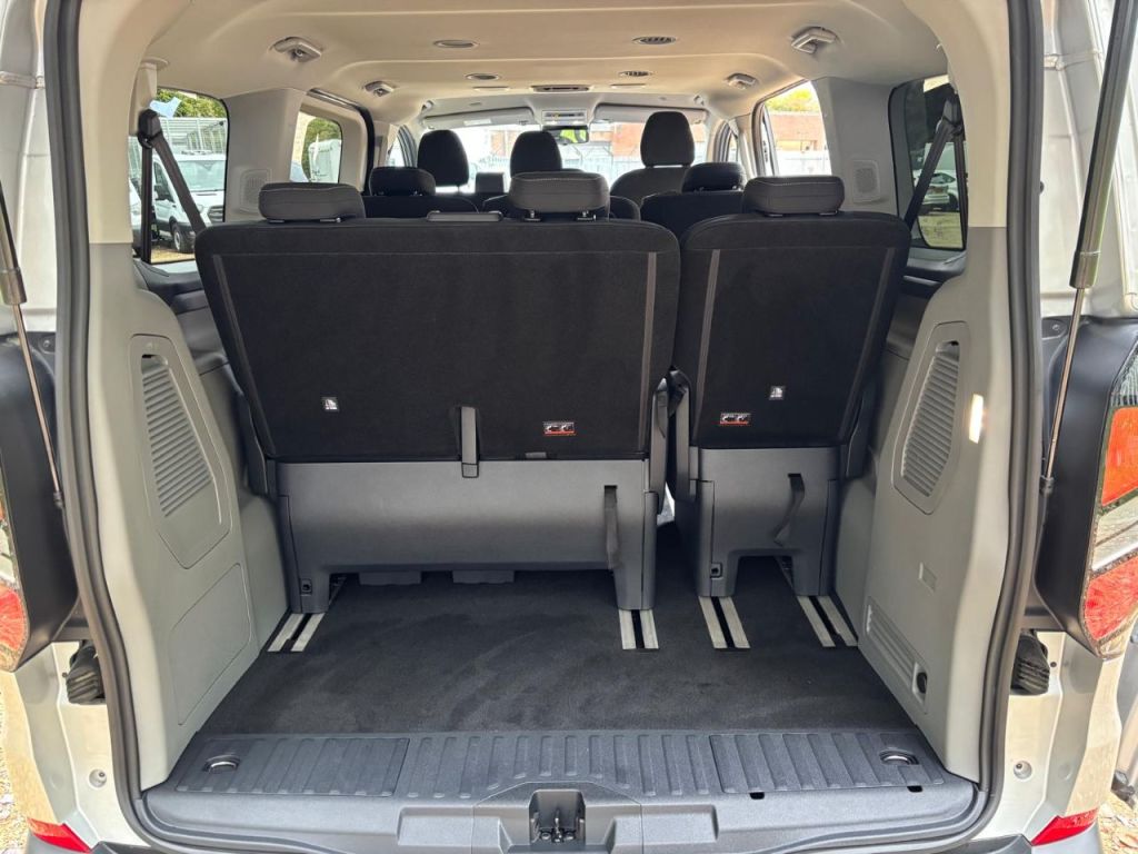 Used Ford Tourneo Custom 2024 for sale - 76576772: Photo 28